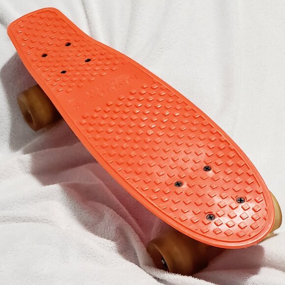 (SOLD ON EBay) KRYPTONICS "VINTAGE" 1965- "TORPEDO" SKATEBOARD (22.5" X 6") - Picture 4 of 16